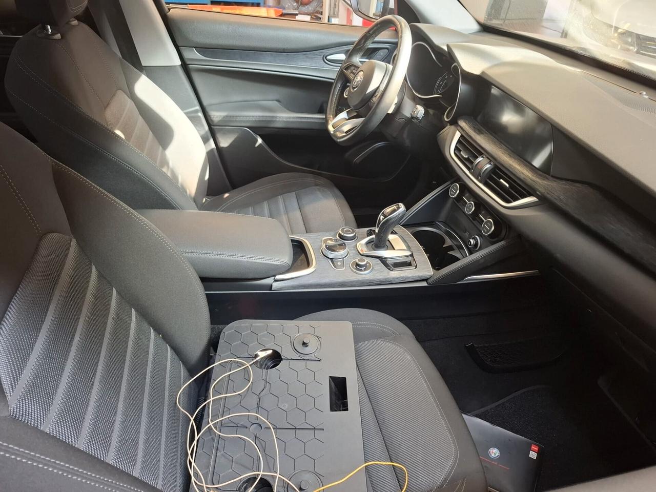 Alfa Romeo Stelvio 2.2 T160CV AT8 RWD Business PER COMMERCIANTI