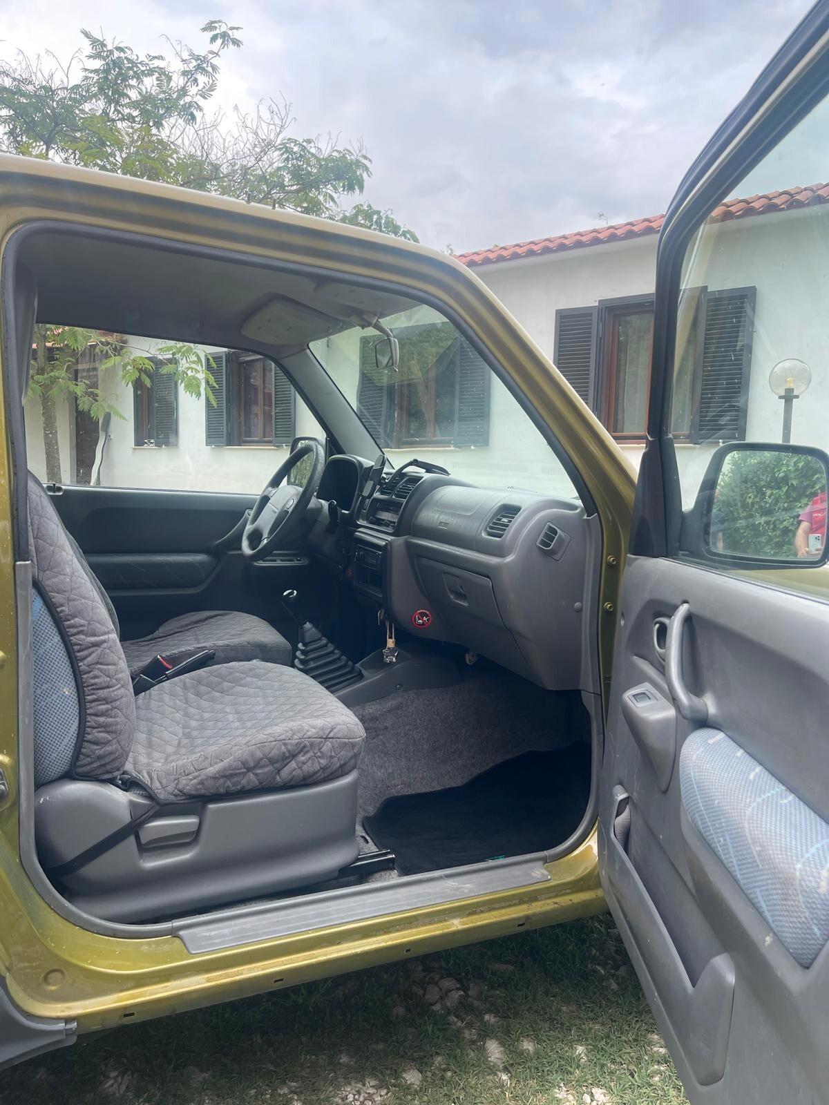 Suzuki Jimny 1.3i 16V cat 4WD JLX GPL
