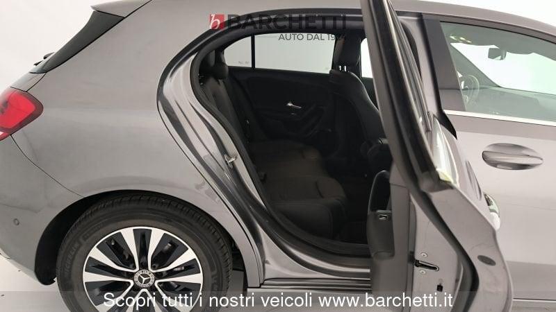 Mercedes-Benz Classe A (W177) A 180 D BUSINESS EXTRA