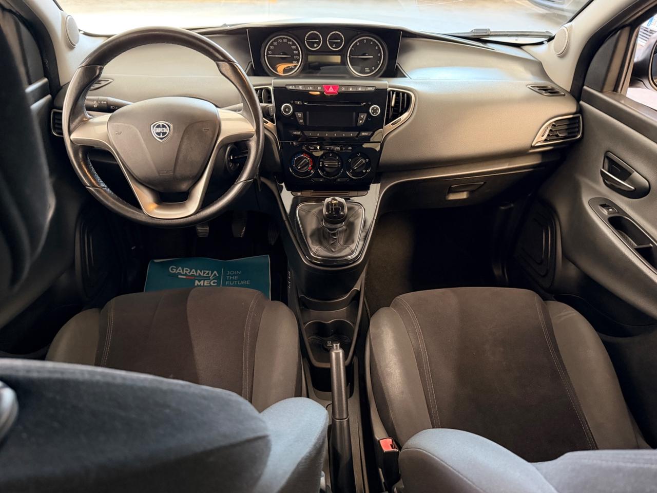 Lancia Ypsilon 0.9 TwinAir 85 CV 5 porte Metano Ecochic Gold