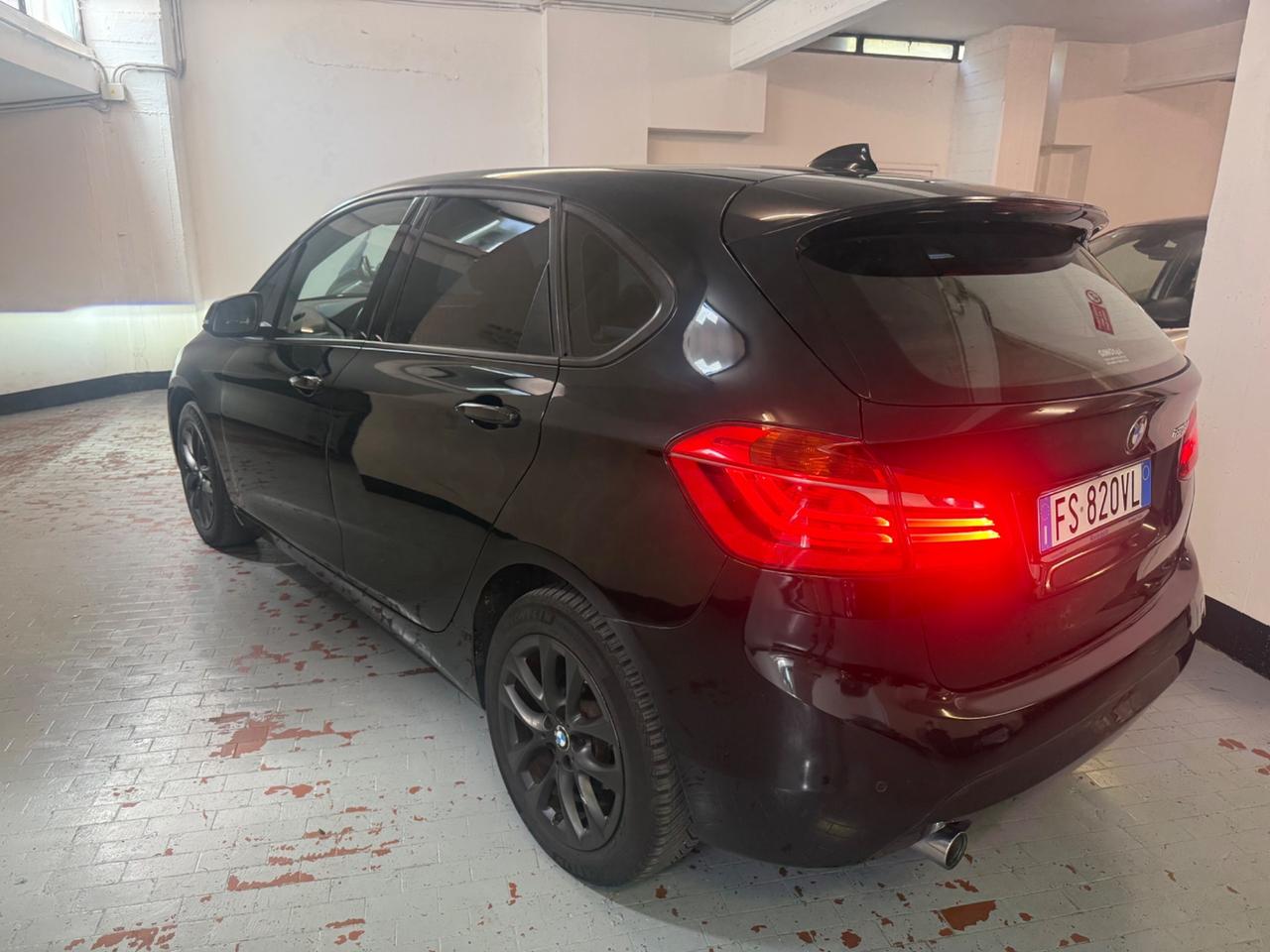 Bmw 2er Active Tourer 218d Sport
