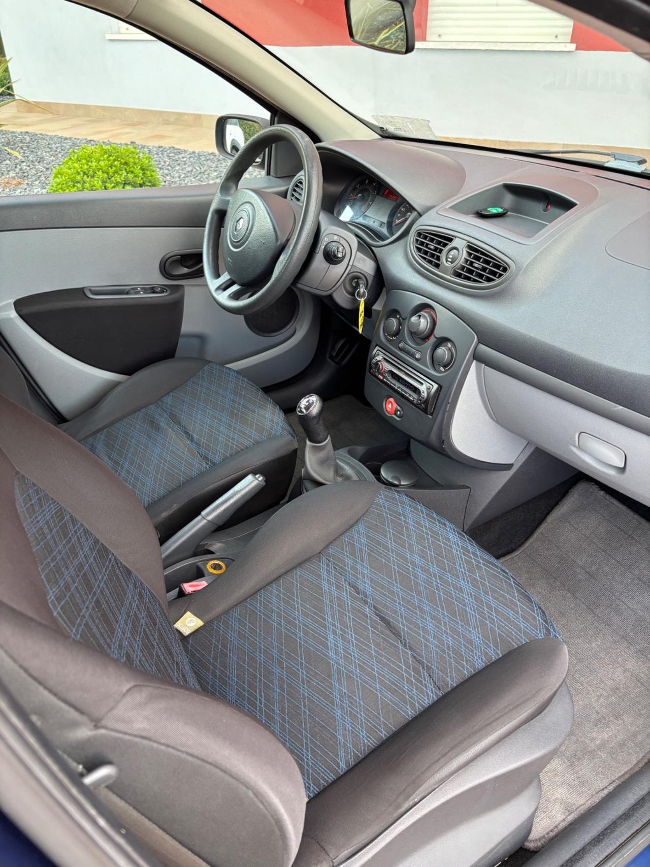 Renault Clio 1.2 benzina – Perfetta per neopatentati!