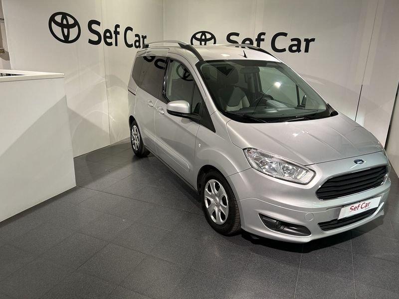 Ford Tourneo Courier 1.5 TDCI 75 CV Plus X NEOPATENTATI EURO 6 + SENSORI DI PARCHEGGIO