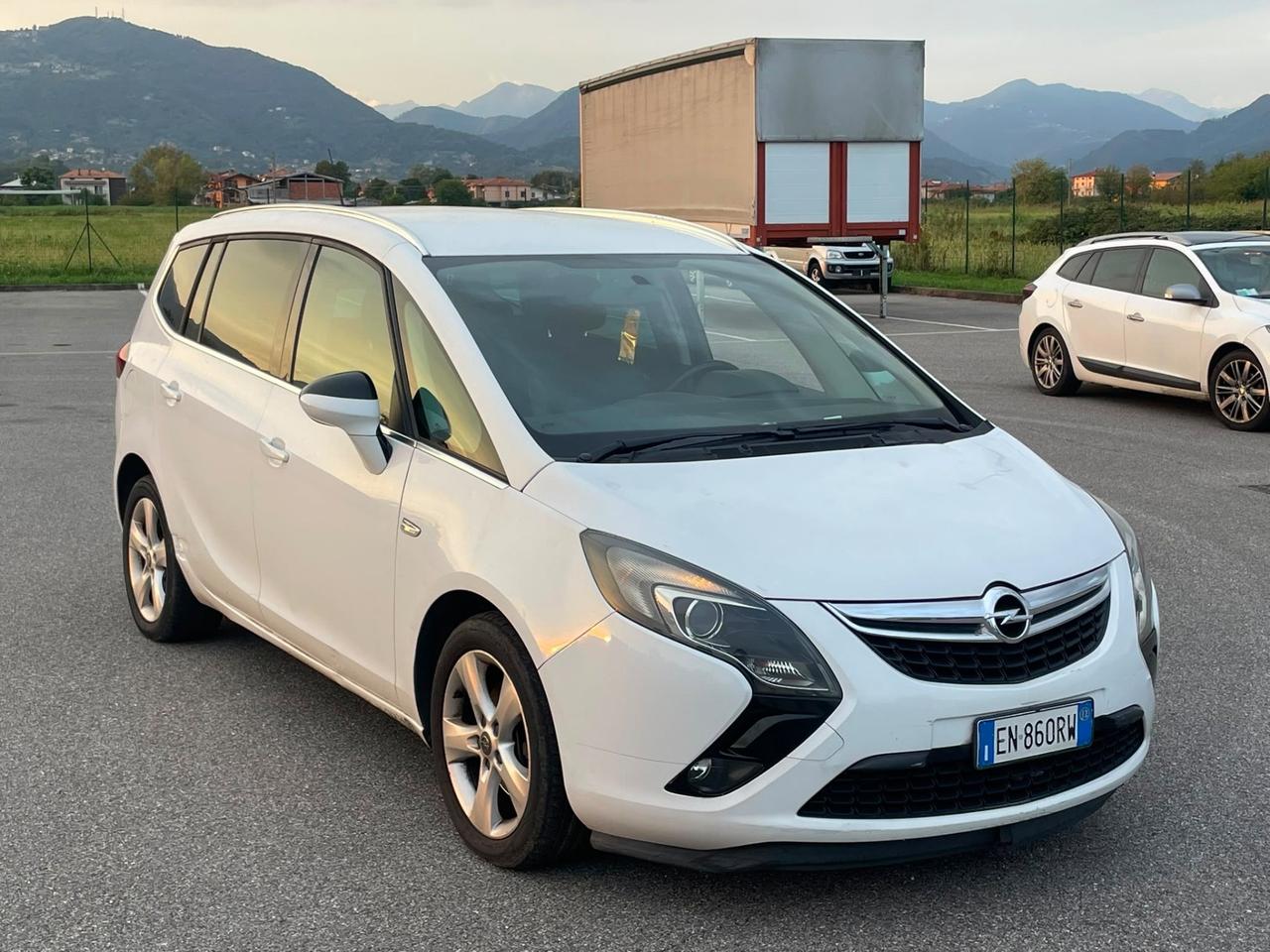 Zafira 1.6 T metano 150 cv 7 posti scalda acqua