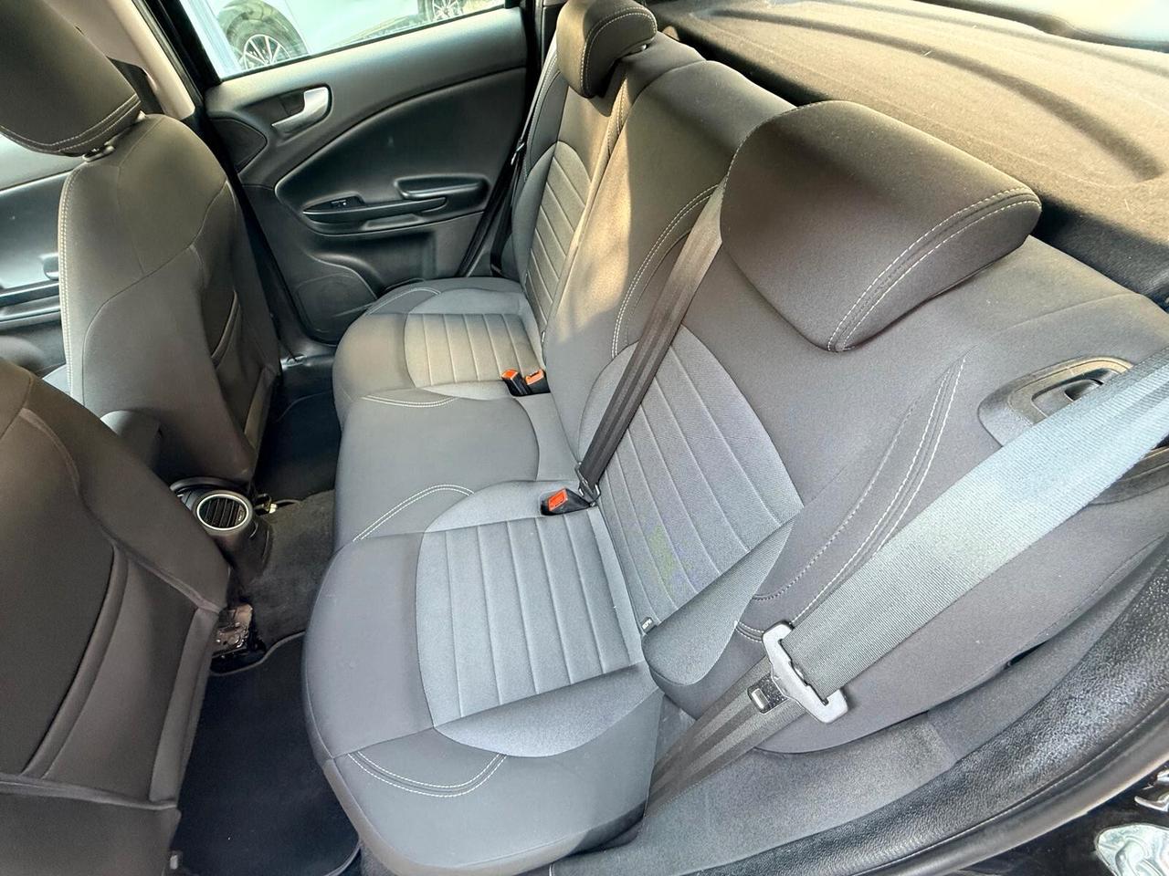 Alfa Romeo Giulietta 1.6 JTDm 120 CV Super ***OK NEOPATENTATI***