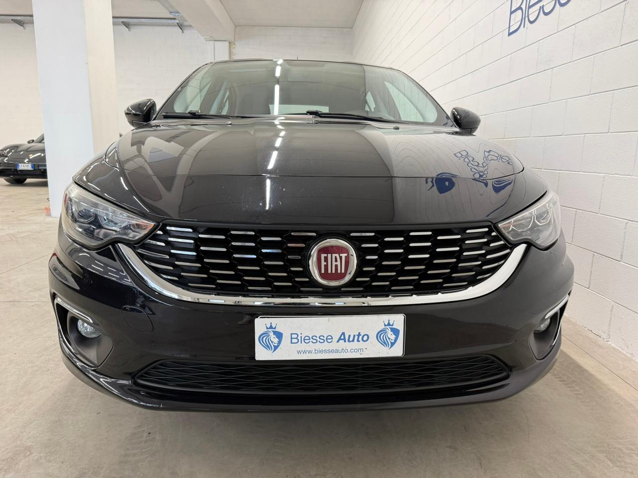 Fiat Tipo 1.6 Mjt S&S 5 porte S-Design