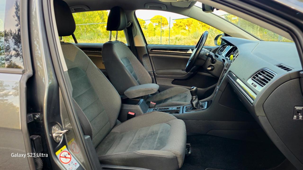 Golf 7.5 TGI EXCUTIVE TOP GAMMA METANO FULL OPTIONAL GARANTITA 24 MESI