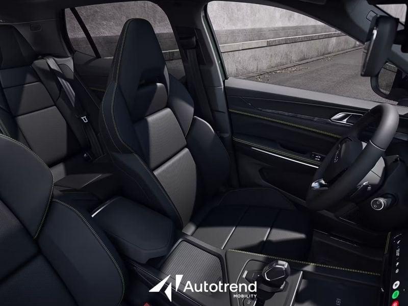 Lynk & Co 01 1.5 Plug-In 280 CV Automatica NAVI TETTO LED More