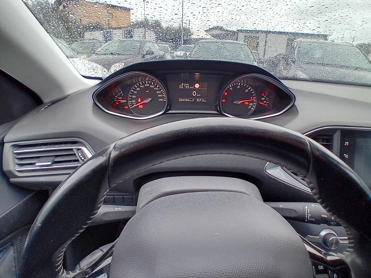 Peugeot 308 BlueHDi 130 SW Allure finanzio