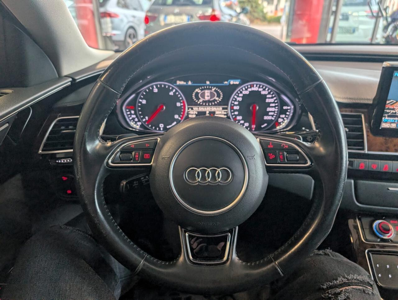 Audi A8 3.0 TDI 262 CV ultra quattro tiptronic