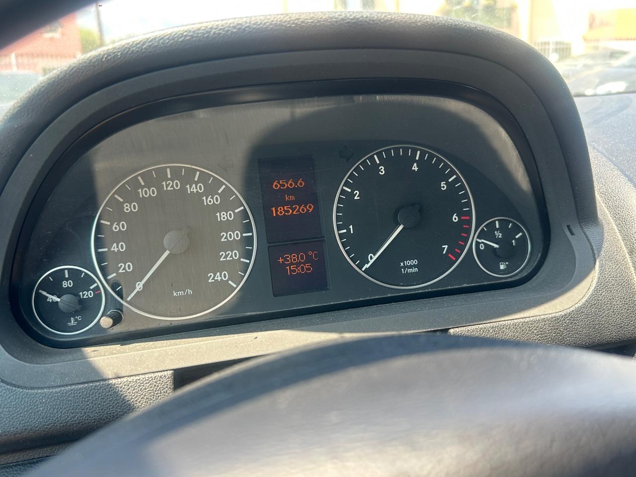 Mercedes-benz A 160 BlueEFFICIENCY