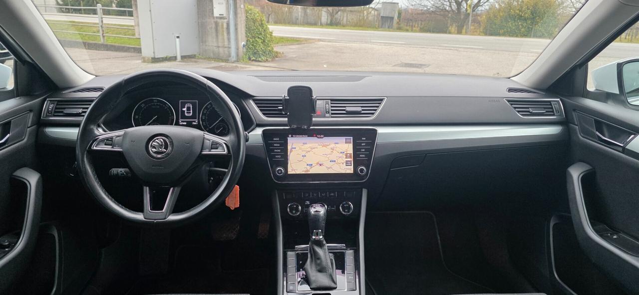 Skoda Superb 1.6 TDI DSG Wagon Ambition