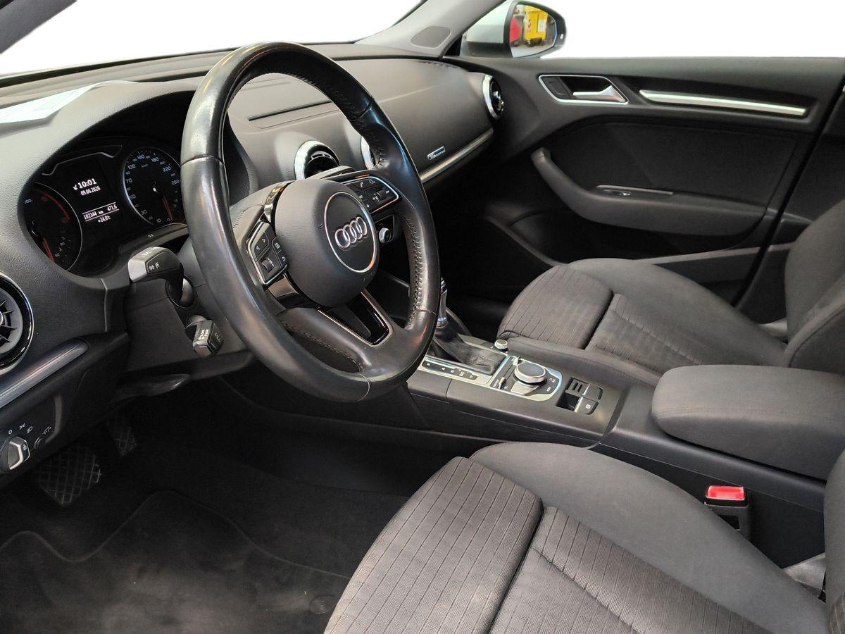 AUDI A3 III 2016 Sportback - A3 Sportback 30 1.6 tdi Business 116cv s-tronic my19