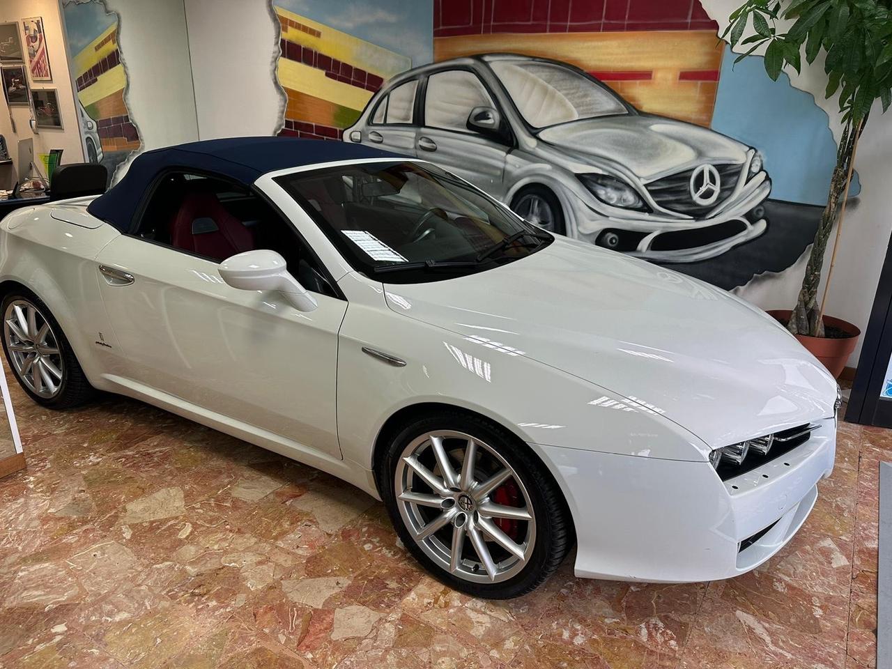 ALFA ROMEO SPIDER 2.2. JTS BIANCO PANNA PELLE FRAU BORDEAUX CAPPOTTE BLU KM 38.500 TAGLIANDI ALFA ROMEO COME NUOVA