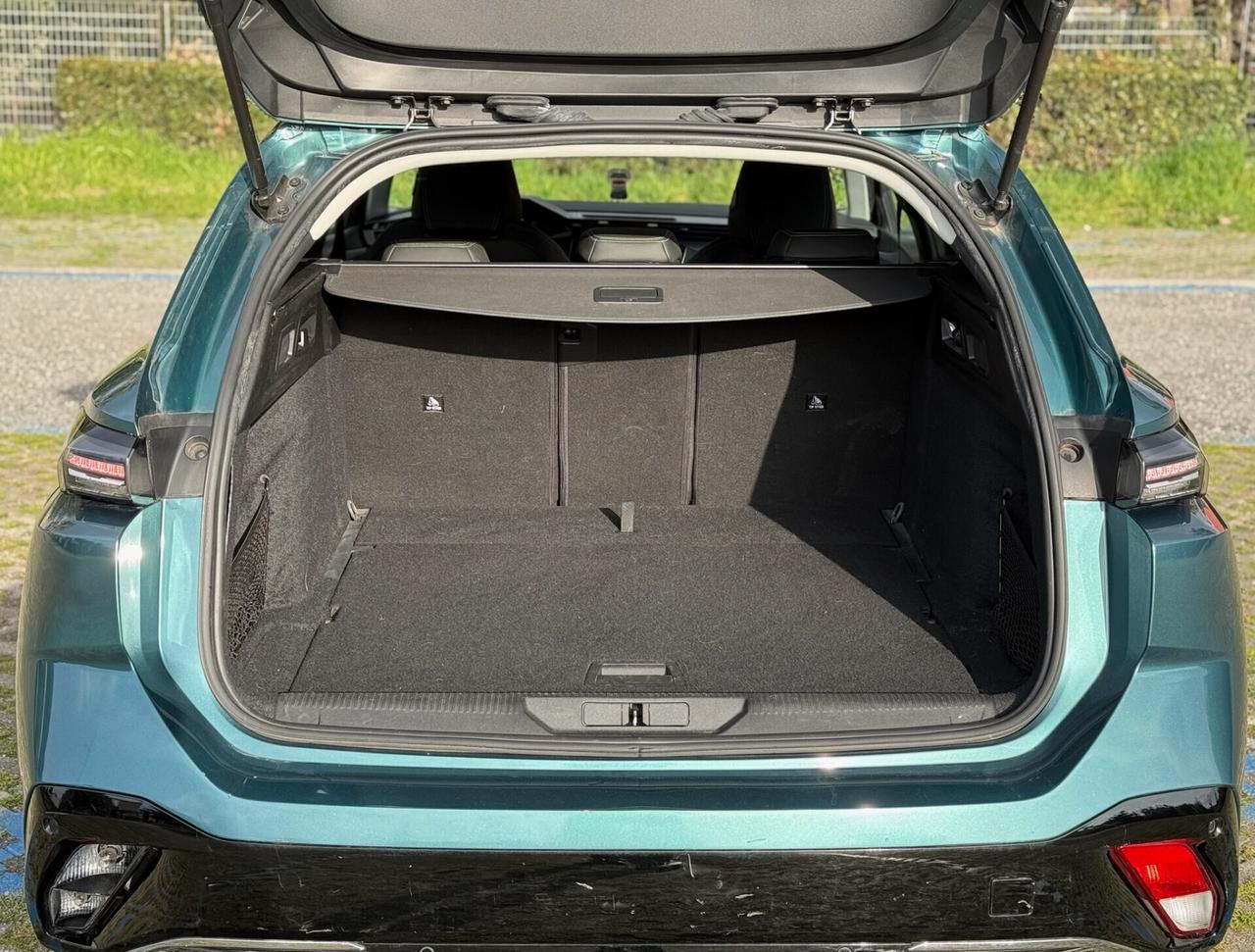 PEUGEOT 308 2022 BlueHDi 130 EAT8 GT