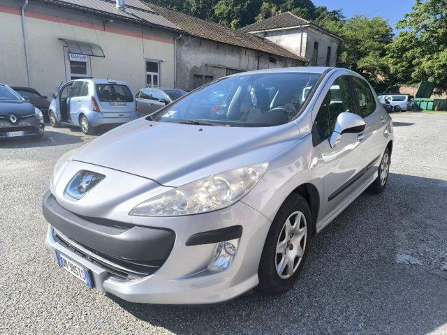 PEUGEOT 308 1.6 HDi 90CV 5p. adatta a NEOPATENTATI