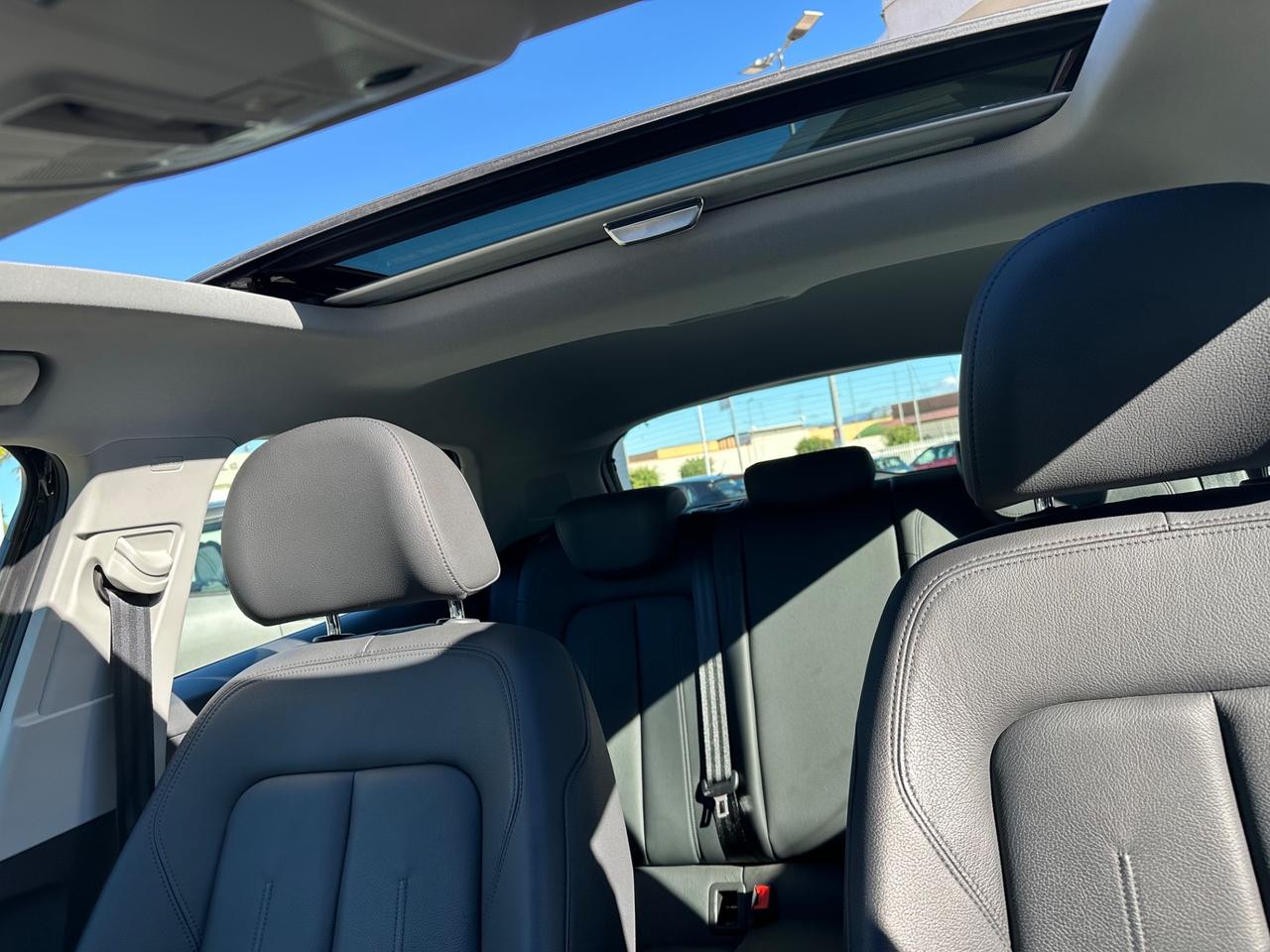 Audi Q2 35 TDI S tronic Admired Advanced