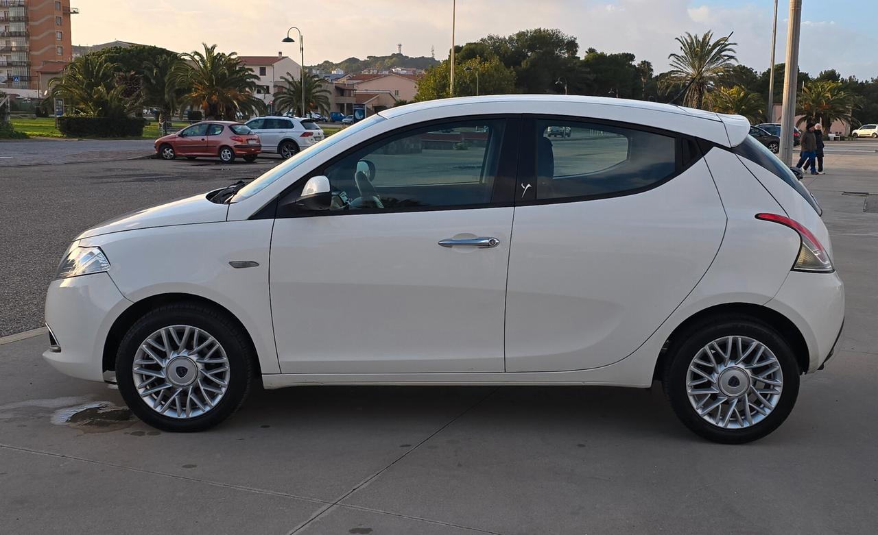 Lancia Ypsilon 1.3 MJT 16V 95 CV 5 porte S&S Platinum