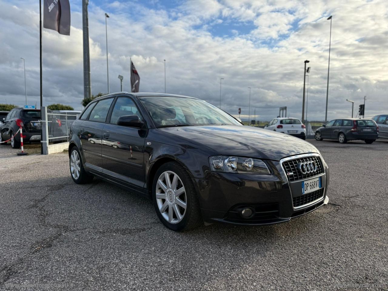 AUDI A3 SPB 2.0 TDI FAP Ambition S-LINE
