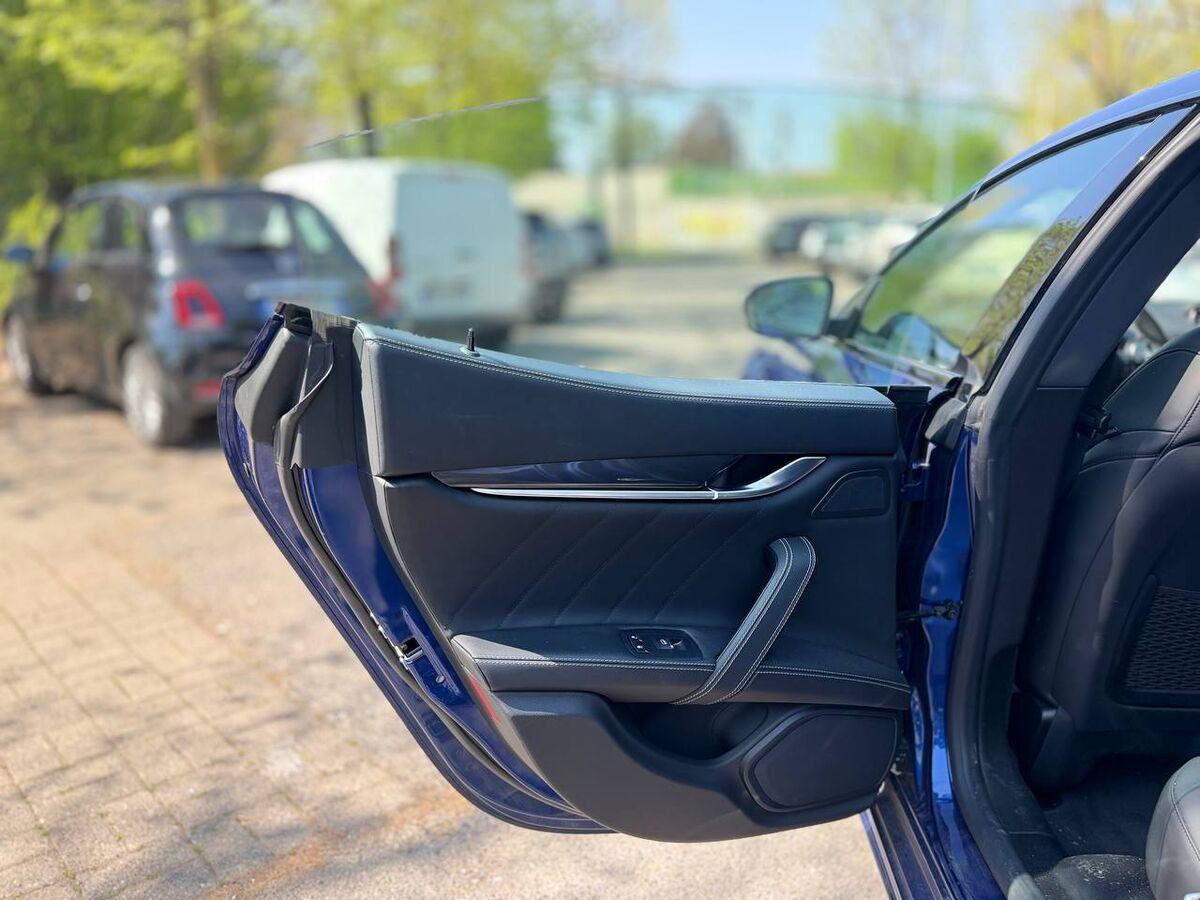 Maserati Ghibli 3.0 V6 ds Gransp.250cv auto my19