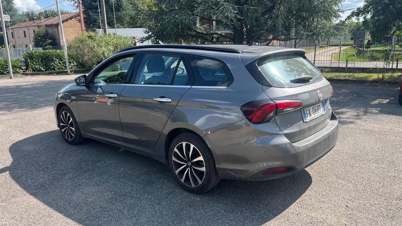 Fiat Tipo 1.4 T-Jet 120CV GPL SW S-Design