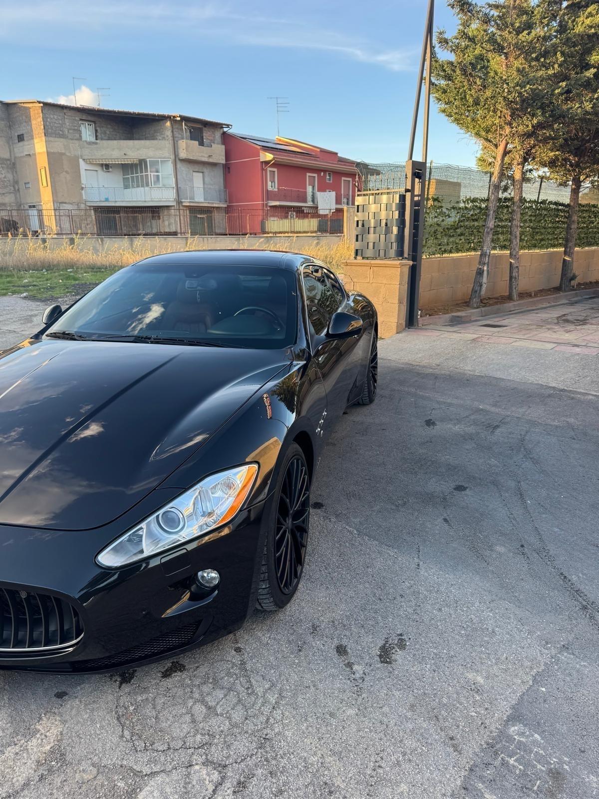 Maserati Granturismo 4.7 460cv 2013 NUOVA