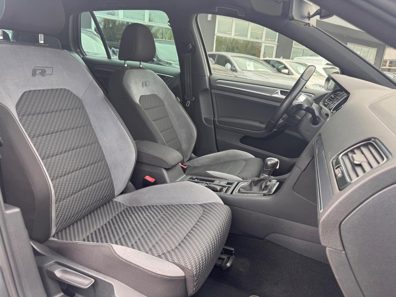 Volkswagen GOLF 7.5 R-LINE DSG 1.5 TSI 150 CV ACT