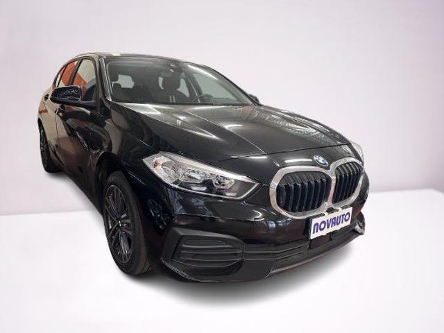 BMW 116 i 5p. Business Advantage