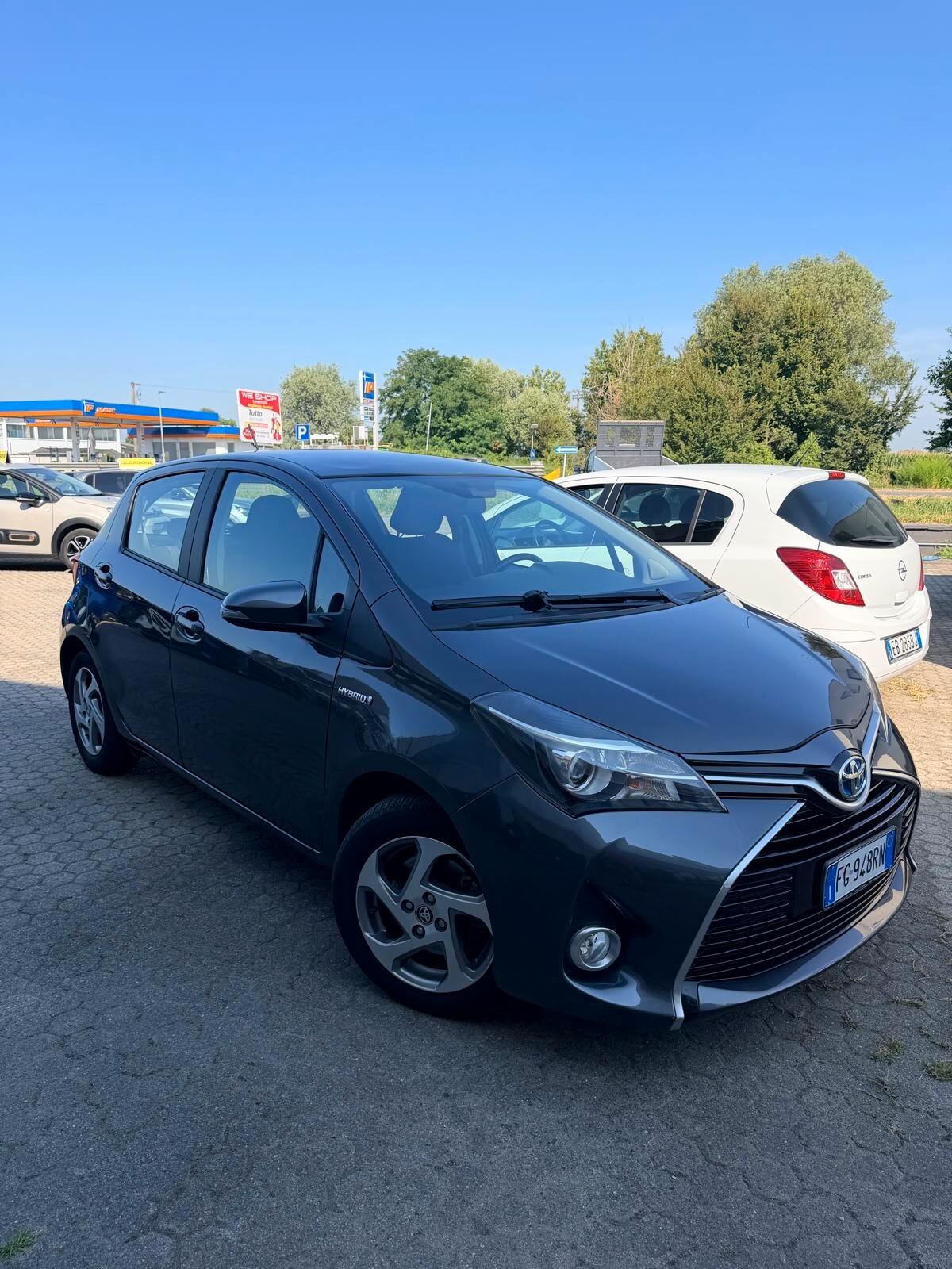Toyota Yaris 1.5 Hybrid 5 porte Style NEOPATENTATI