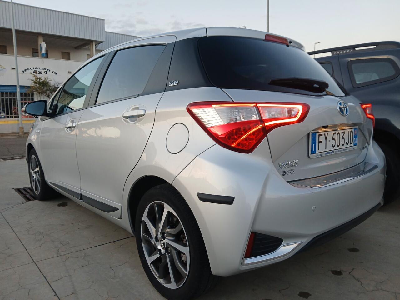 TOYOTA Yaris Y20 1.500 Hybrid 75cv 5porte Km33.000