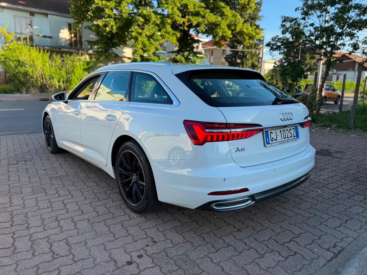Audi A6 40 2.0 TDI S tronic Business Design