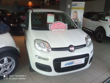Fiat Panda 1.2 Lounge neopatentati