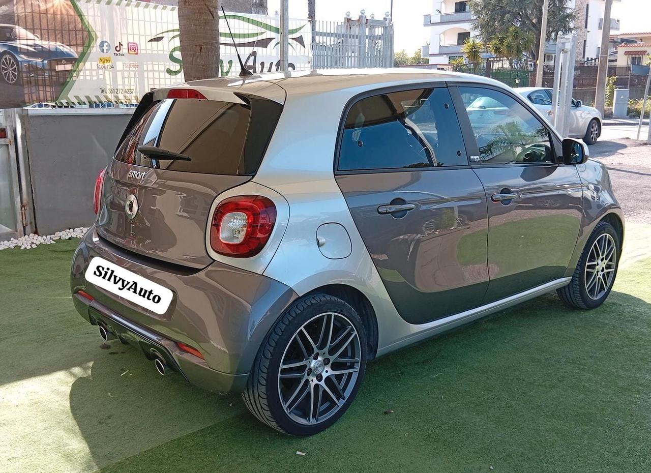 Smart ForFour 90 0.9 Turbo Brabus Style