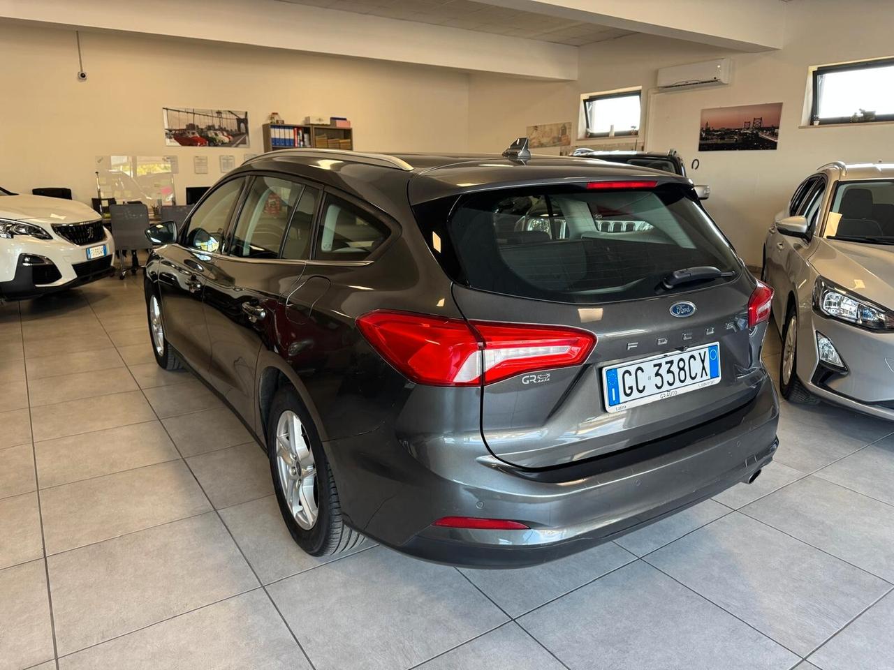 Ford Focus 1.5 ECOBLU 120CV AUTOM SW BUSINESS 2020