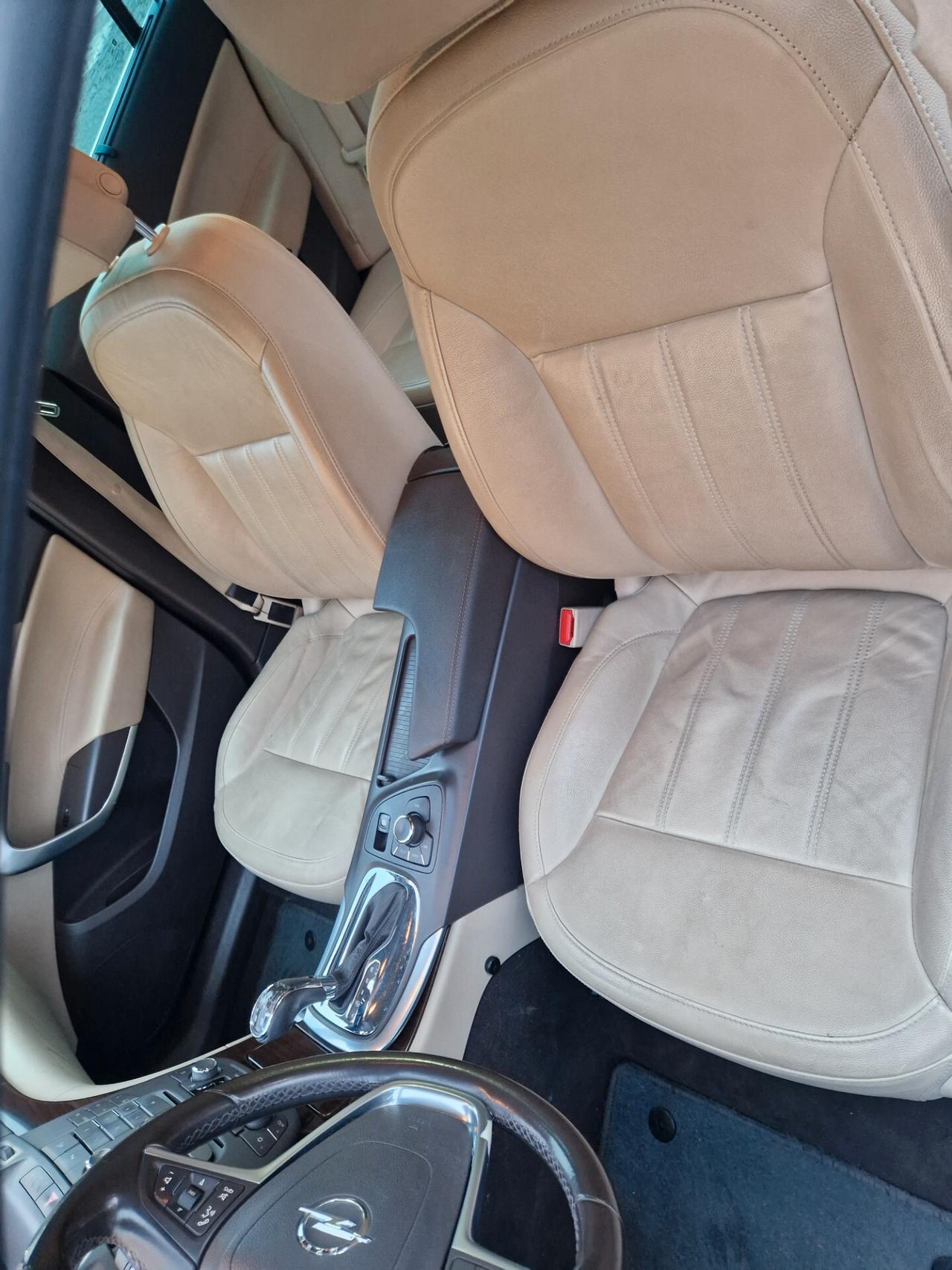 Opel Insignia 2.0 CDTI 160CV automatica Sports Tourer Cosmo