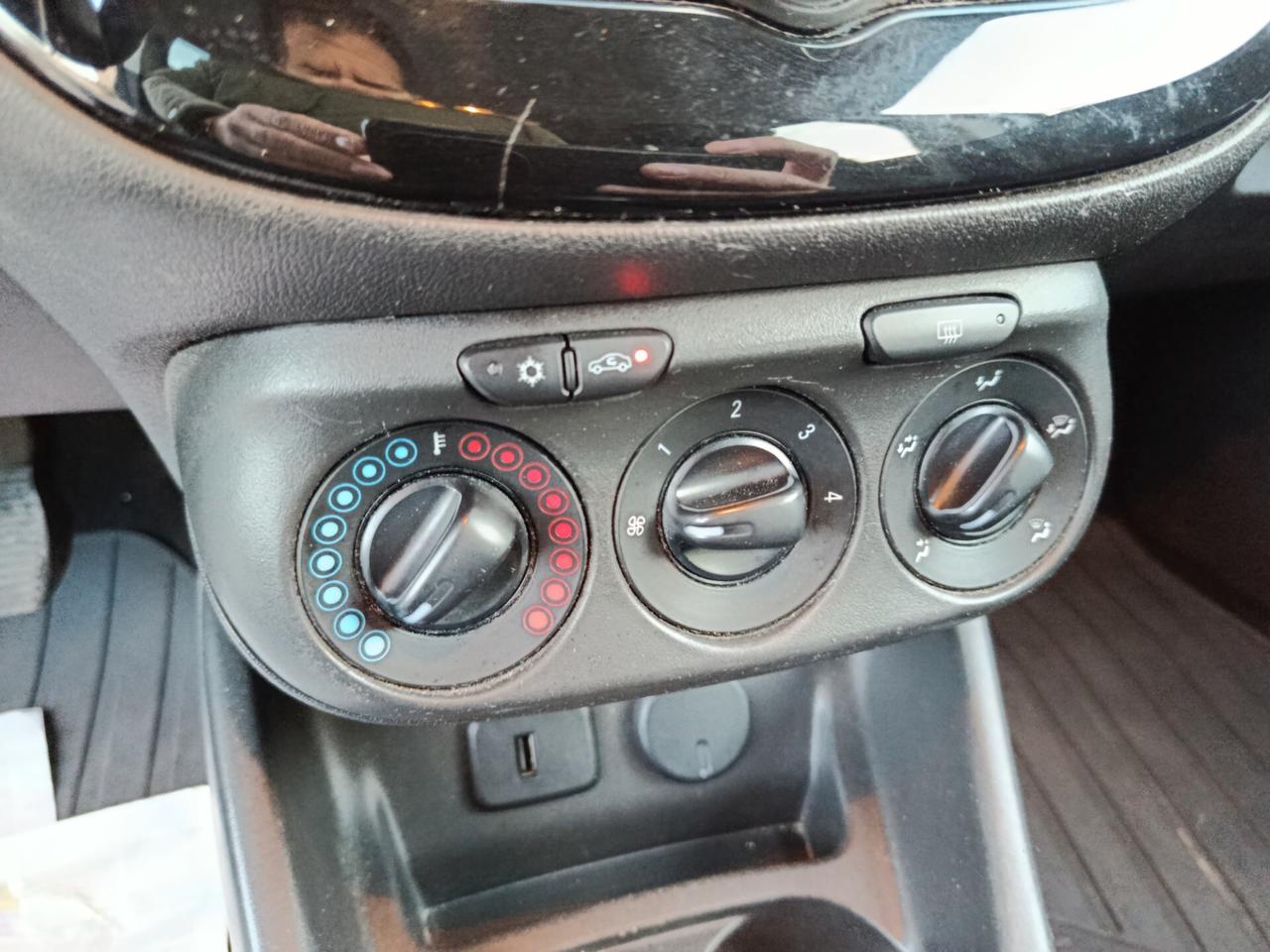 Opel Corsa 1.4 90CV GPL Tech 5 porte Advance