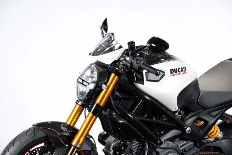 2009 DUCATI MONSTER 1100 S - RDS01720