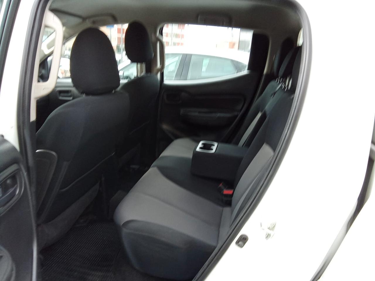 Mitsubishi L200 2.3 D Double Cab 4x4 Super Select Diamond