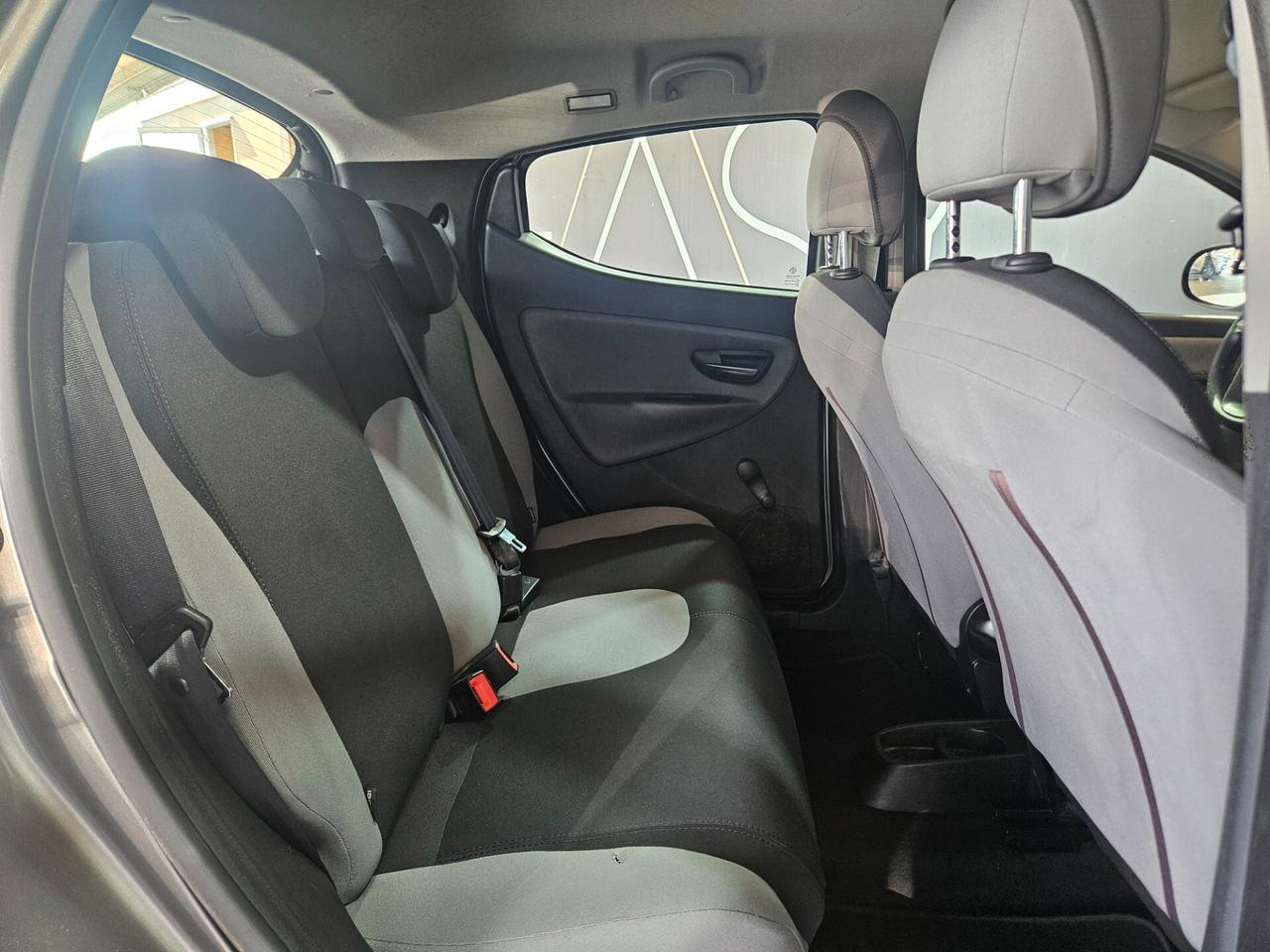 Lancia Ypsilon 1.2 Gold ecochic Gpl