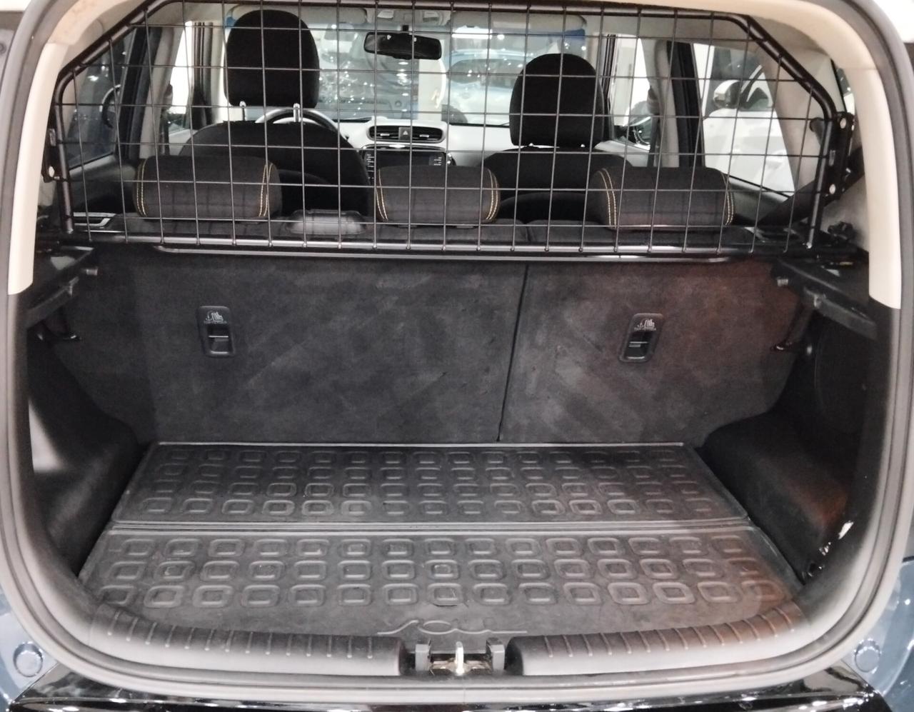 Kia Soul 1.6 CRDi You Bi-Color