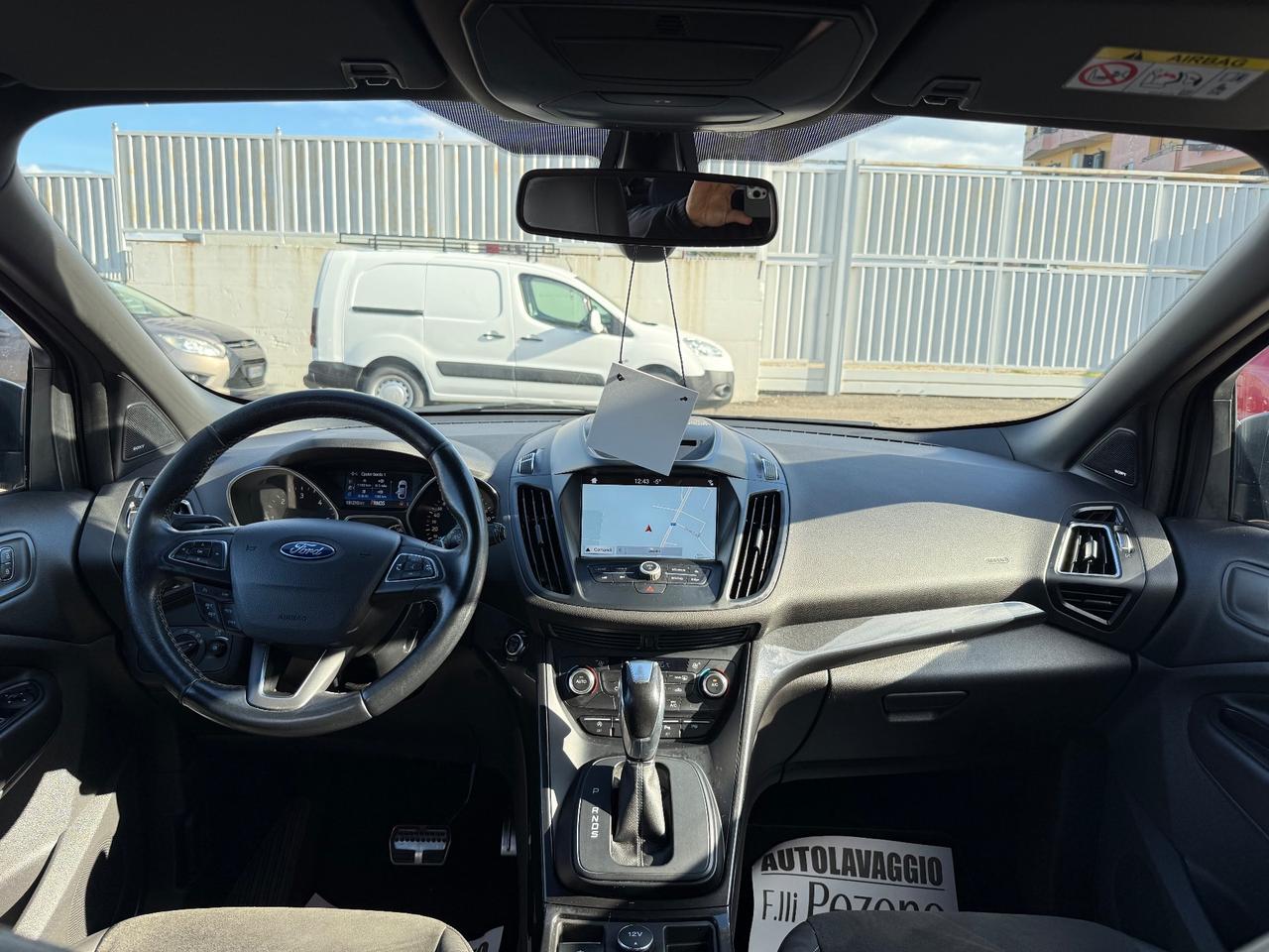 Ford Kuga 2.0 TDCI 150 CV S&S 4WD Automatico ST-Line