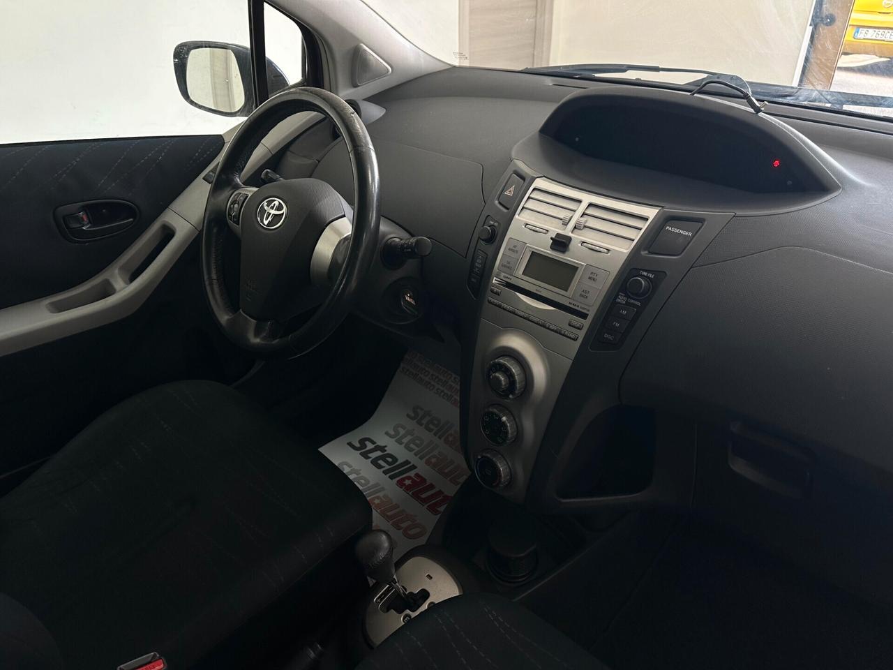 Toyota Yaris 1.3 5 porte Sol