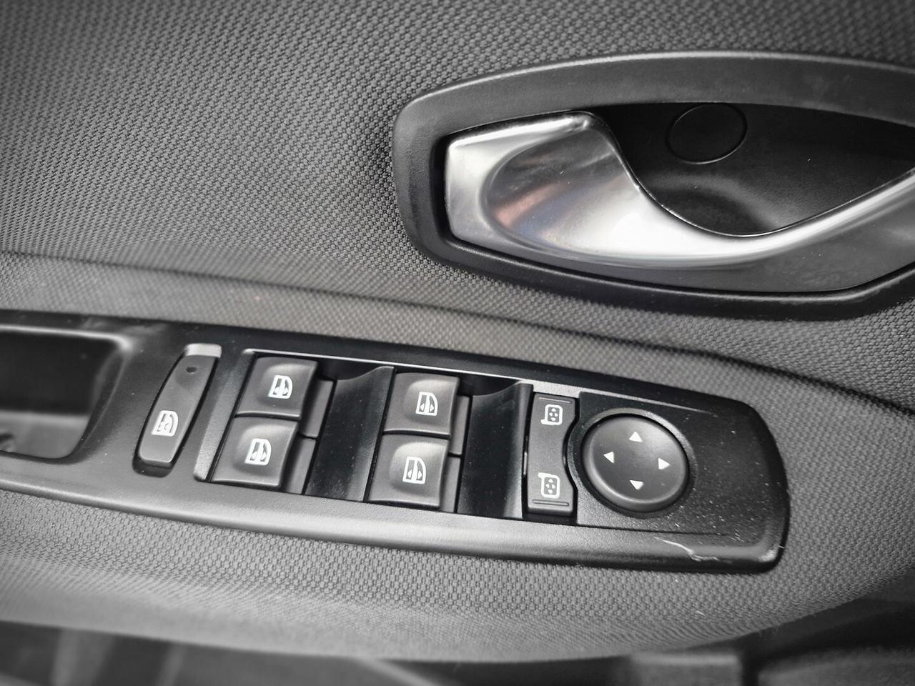 RENAULT SCENIC X-MOD 1.5 DCi LUXE 2010 130000KM