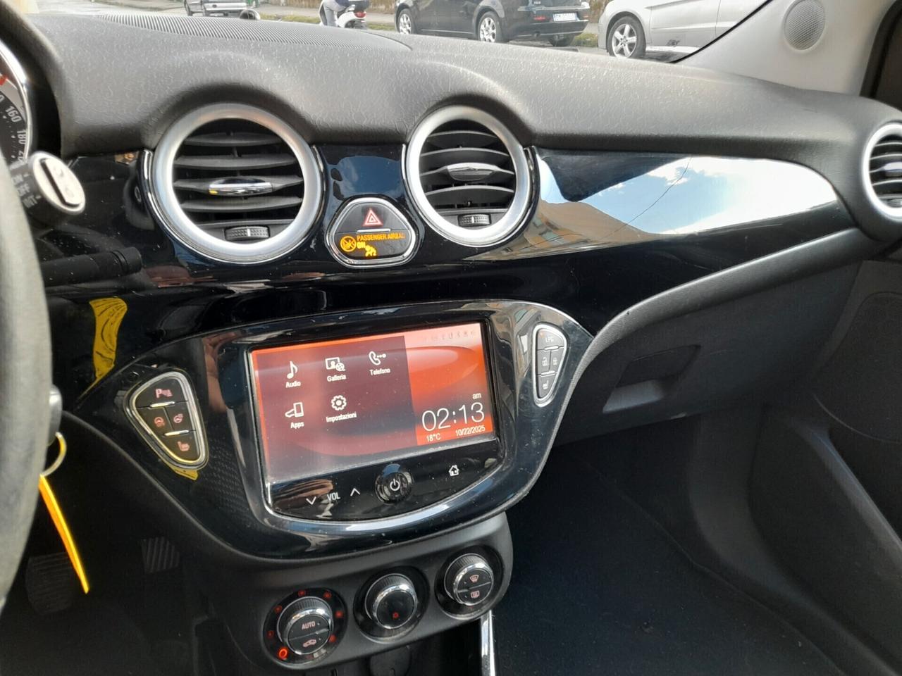 Opel Adam 1.4 87 CV GPL Tech Unlimited