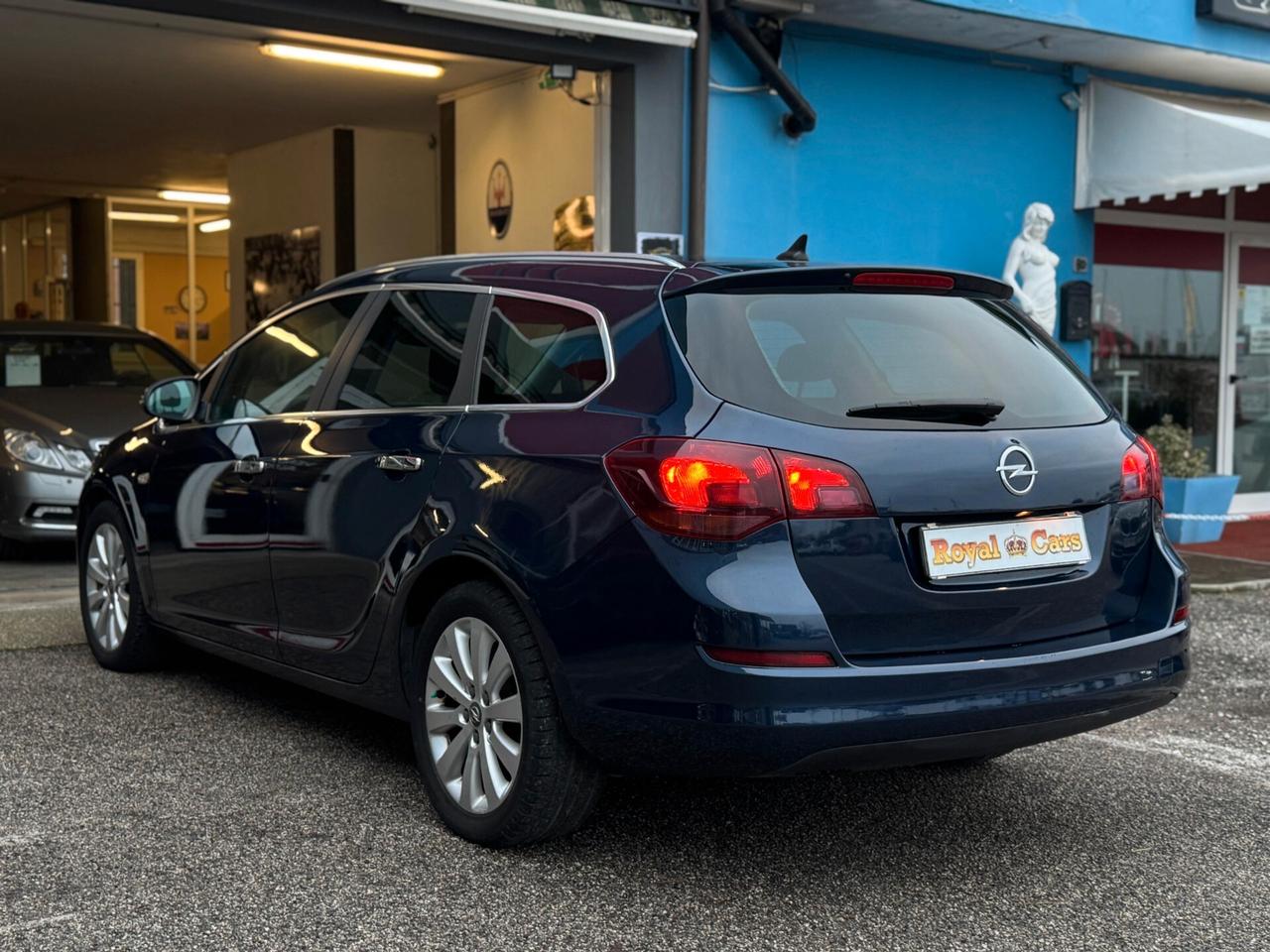 Opel Astra 1.7 CDTI 110CV Sports Tourer Cosmo