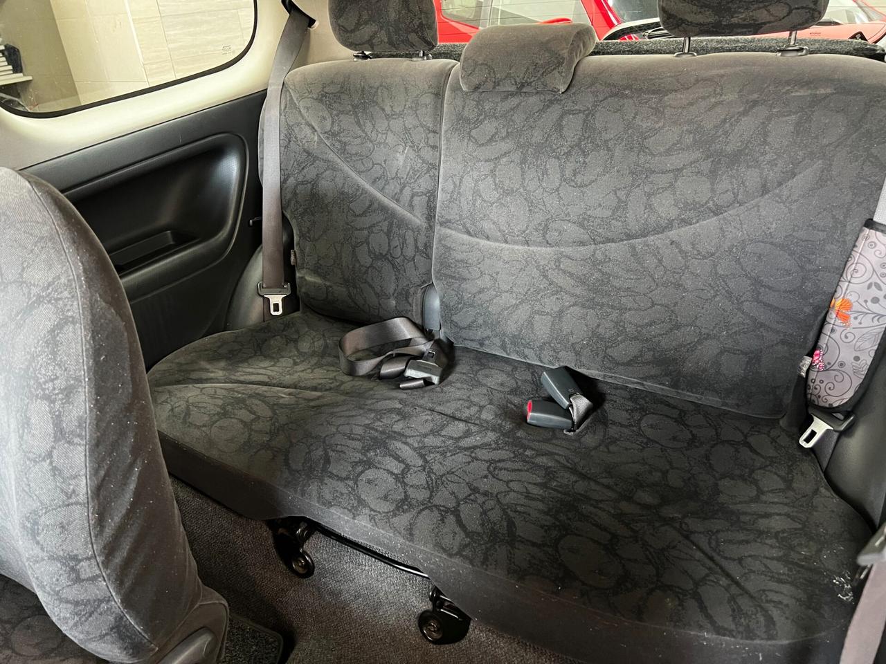 Toyota Yaris 1.0i 16V cat 3 porte