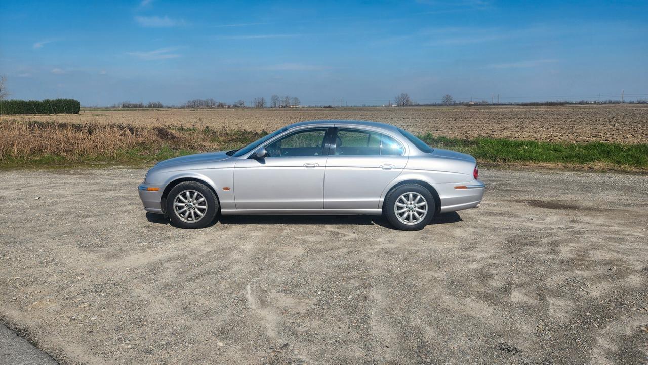 Jaguar S-Type (X202) 2.5 V6 24V cat Executive