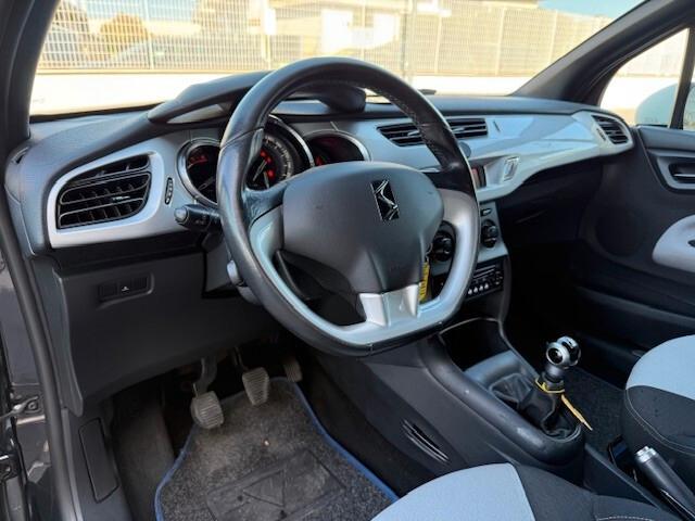 Ds DS3 3 1.4 HDi 70 Just Black 2012