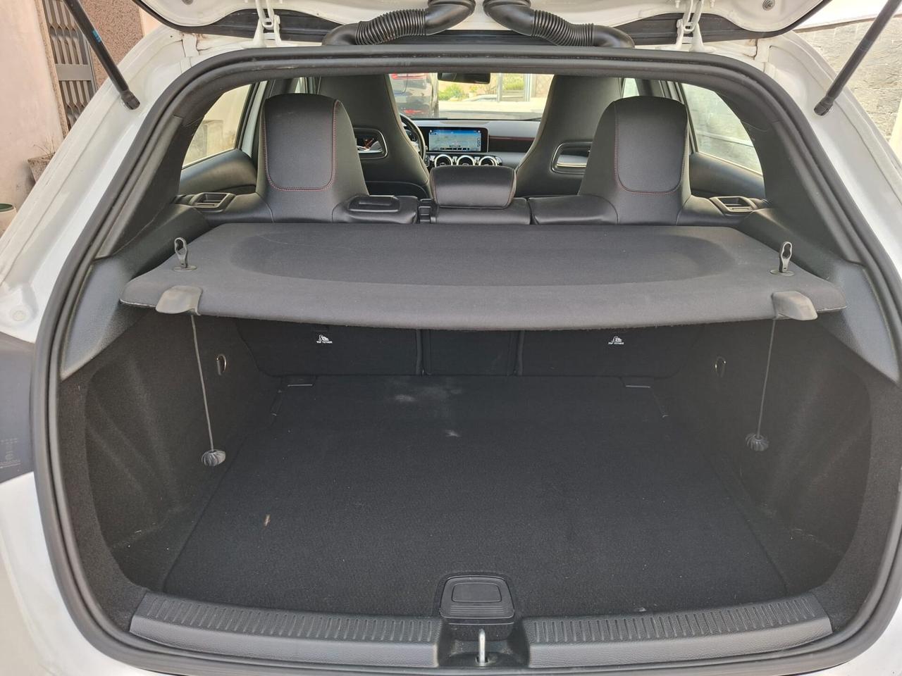 Mercedes-benz A 180 d Automatic Premium