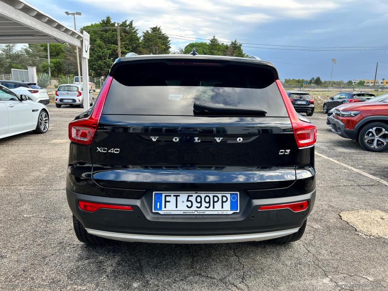 VOLVO XC40 D3 Business Plus